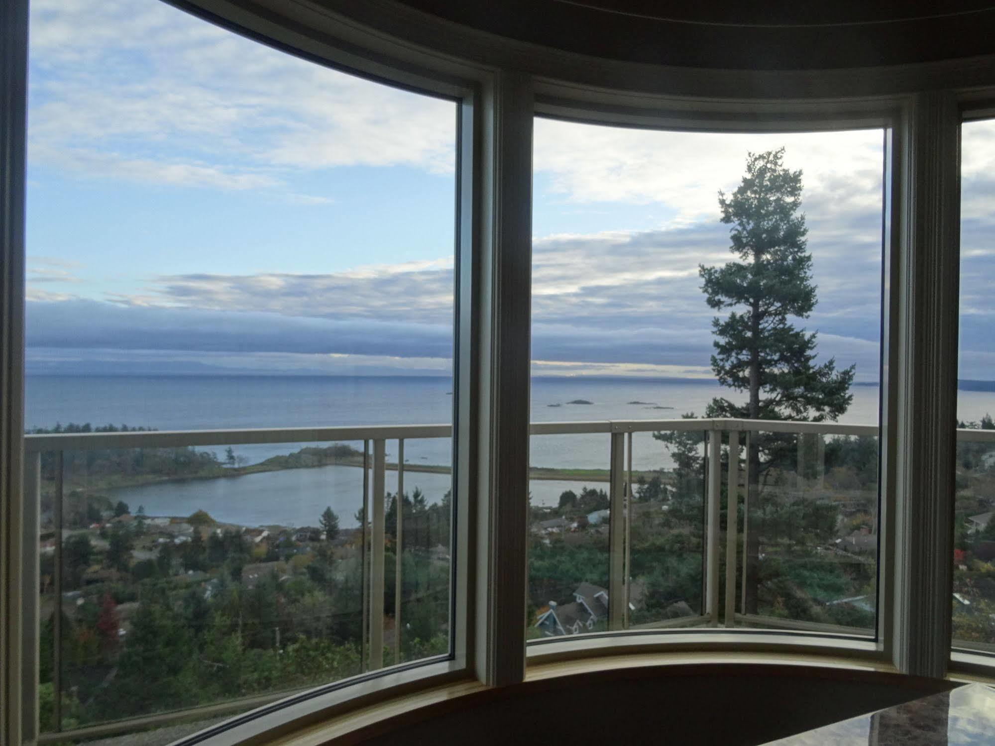 Gibralter Rock Ocean View B&B Нанаймо Екстер'єр фото